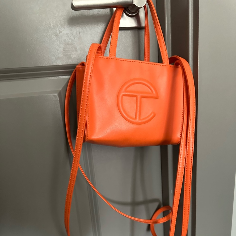 Telfar small shopping bag | orange